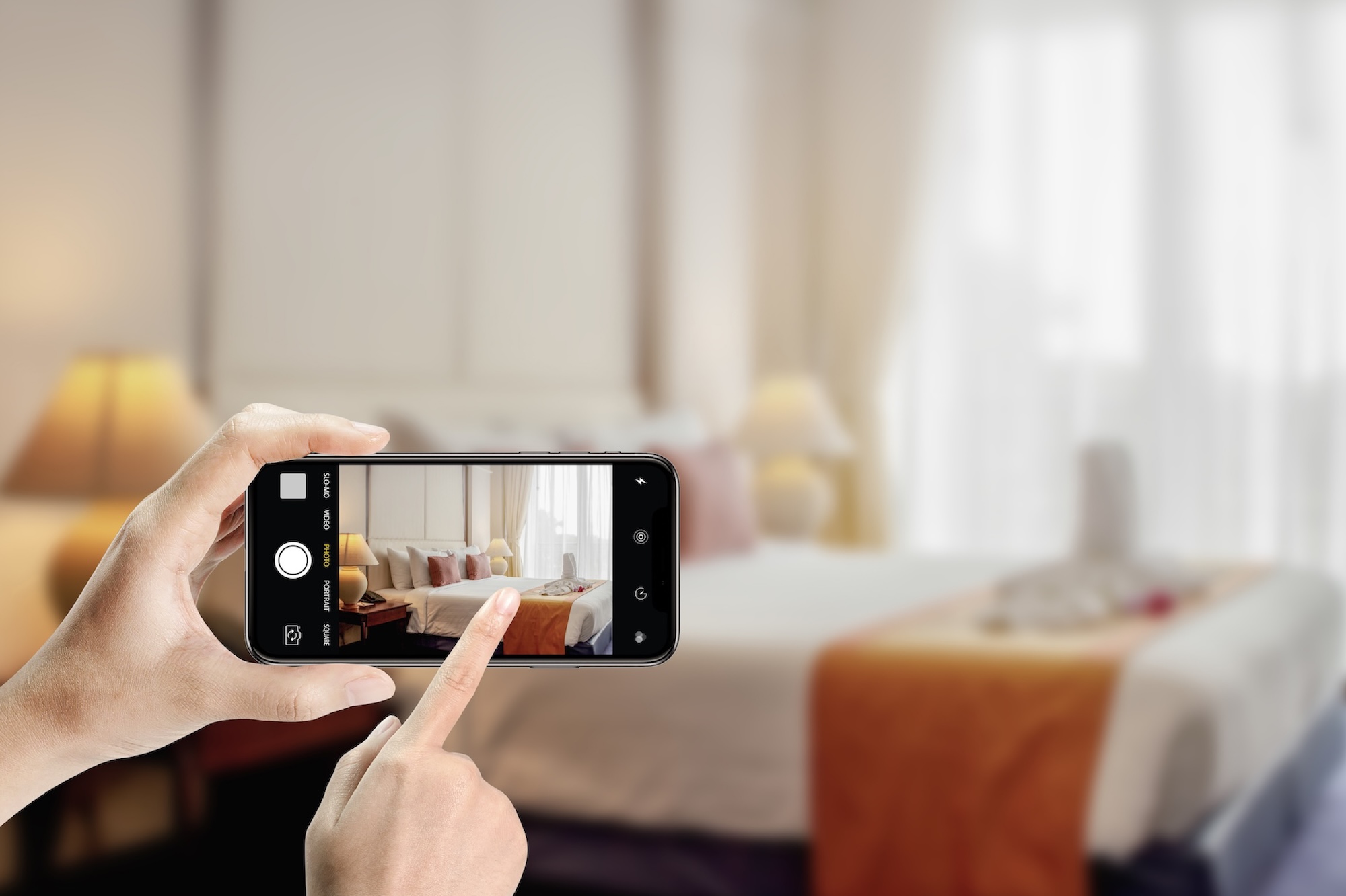 Fake-hotel-room-reviews-from-scammers.jpg